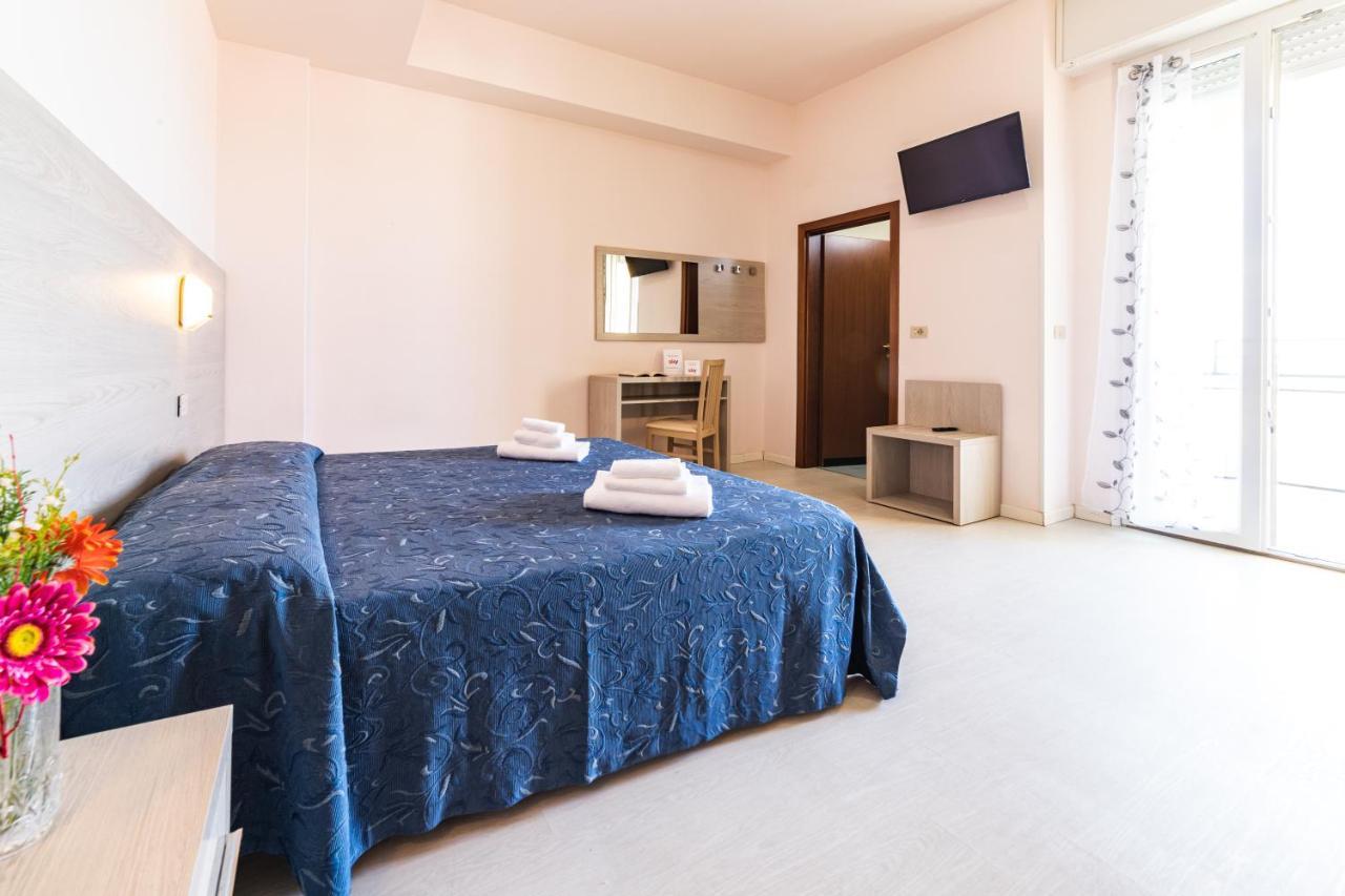 Hotel Royal Католика Екстериор снимка