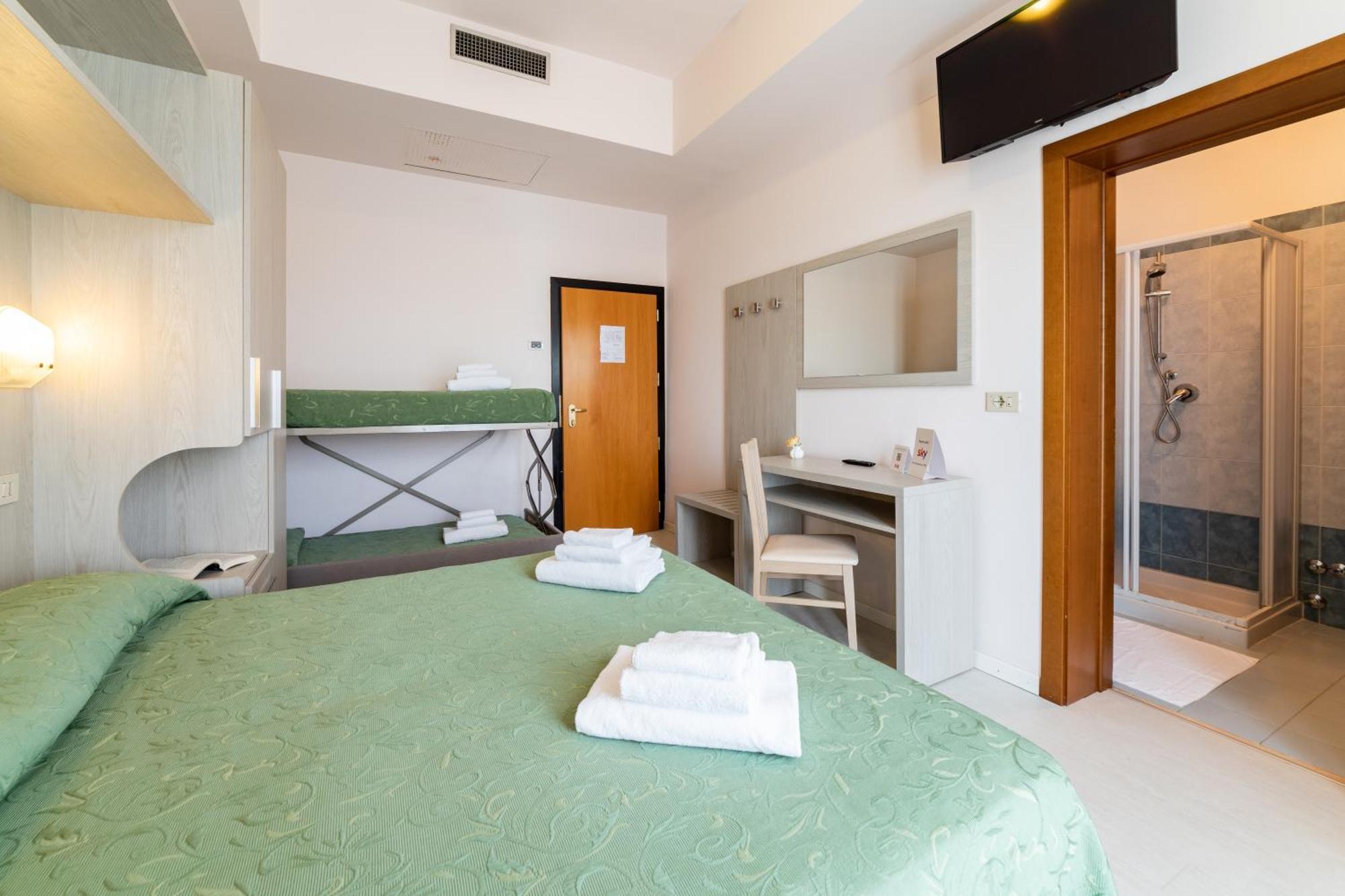 Hotel Royal Католика Екстериор снимка