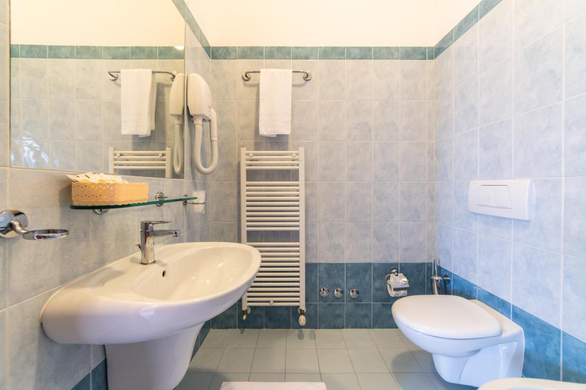 Hotel Royal Католика Екстериор снимка