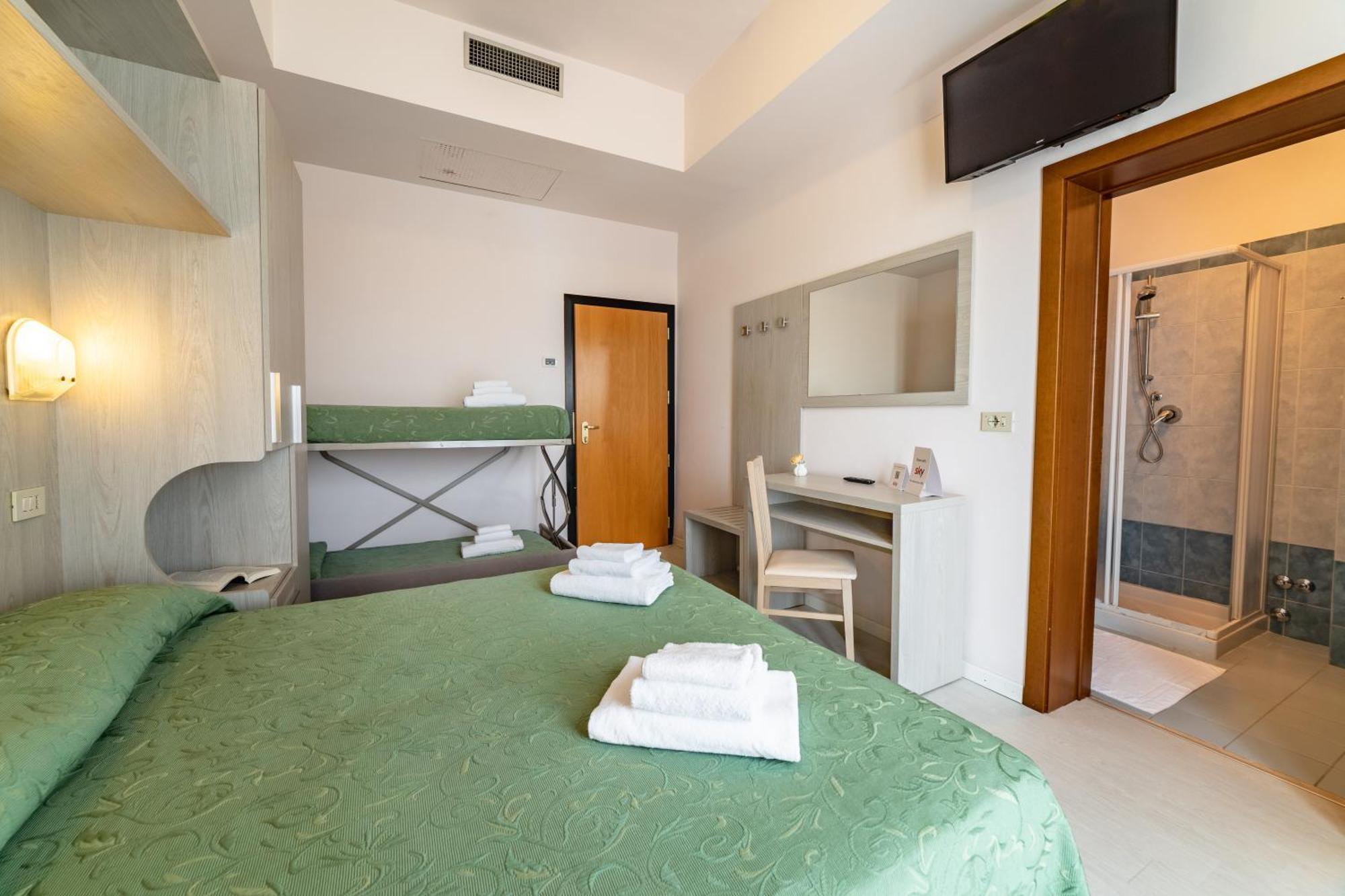 Hotel Royal Католика Екстериор снимка