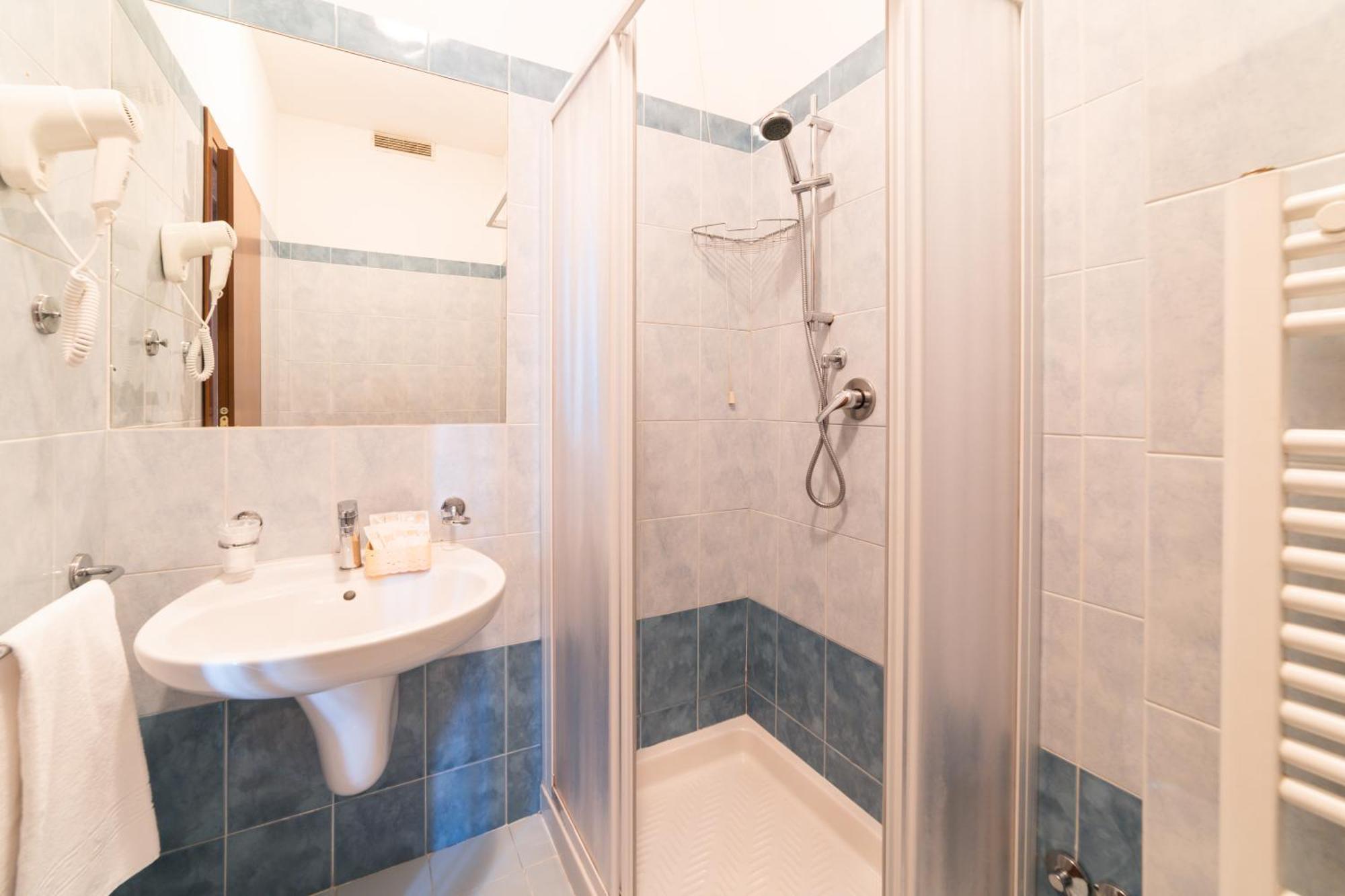 Hotel Royal Католика Екстериор снимка