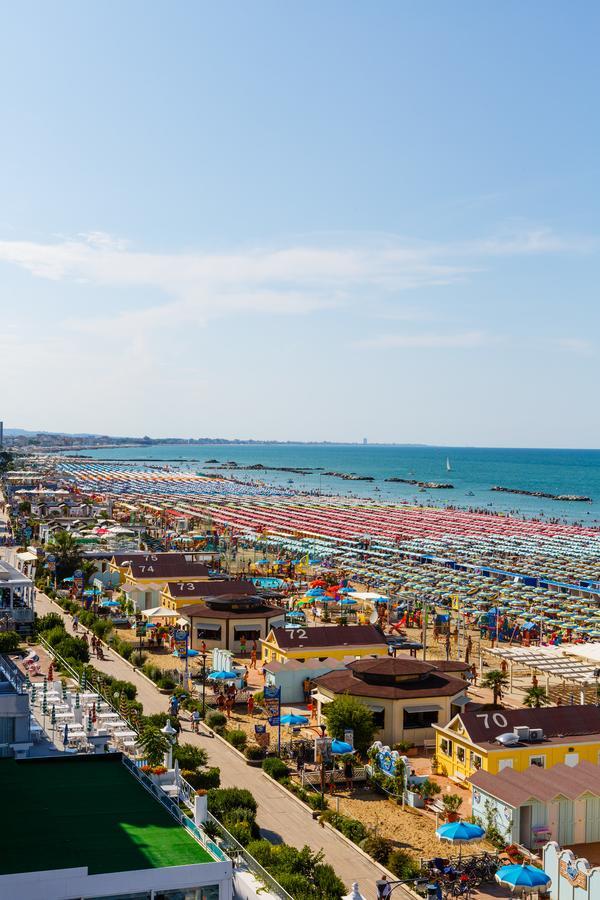 Hotel Royal Католика Екстериор снимка